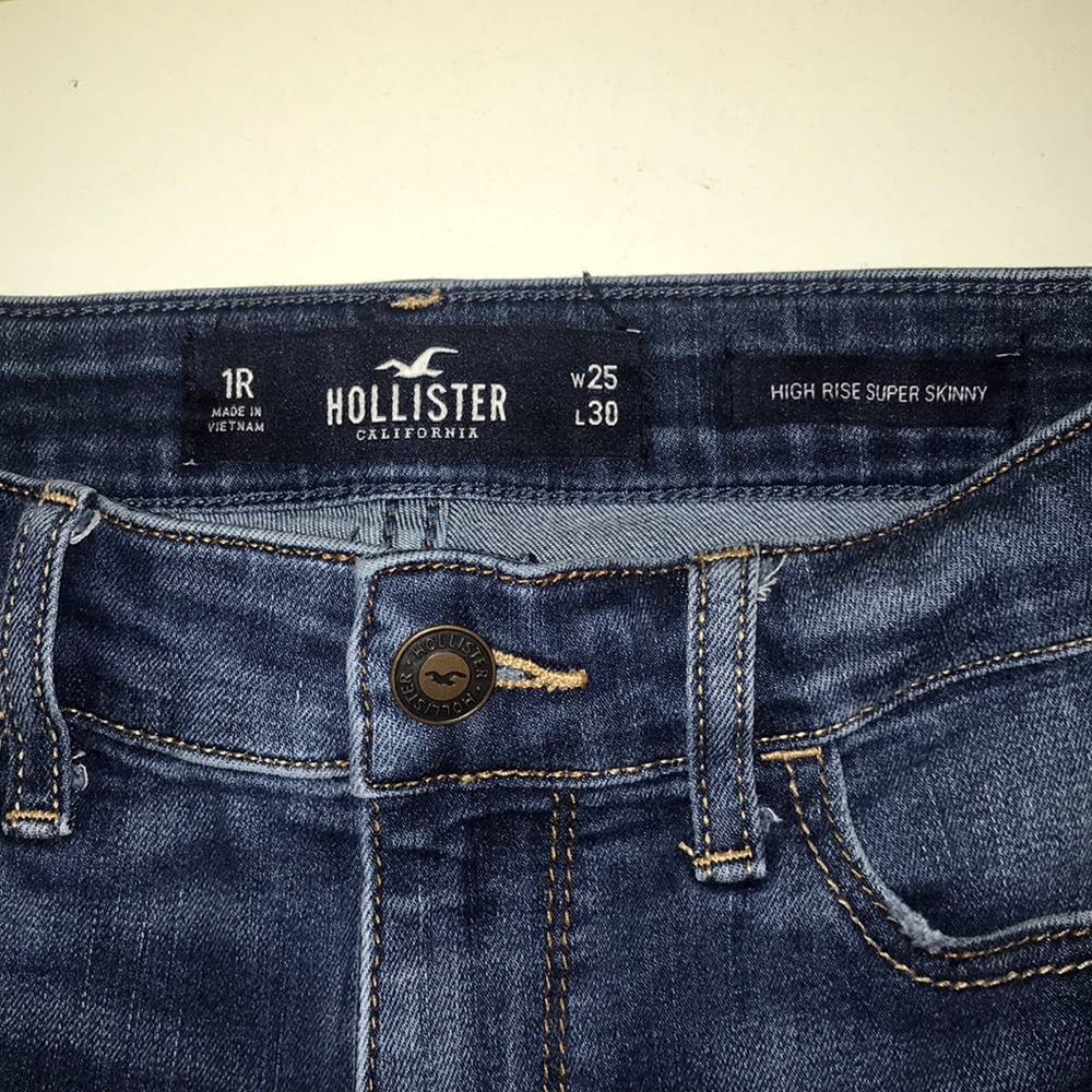 Hollister jeans!